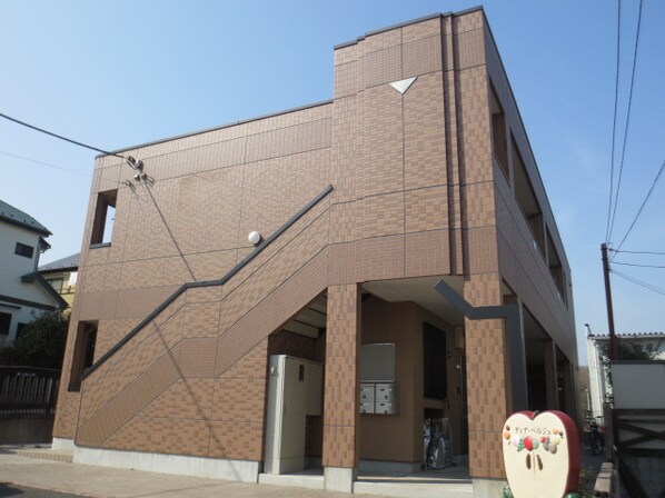 ディアベルジュの物件外観写真